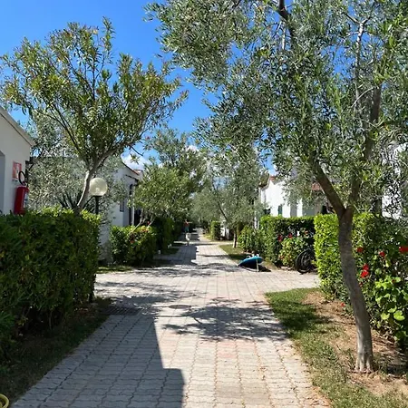 Villaggio Almar *